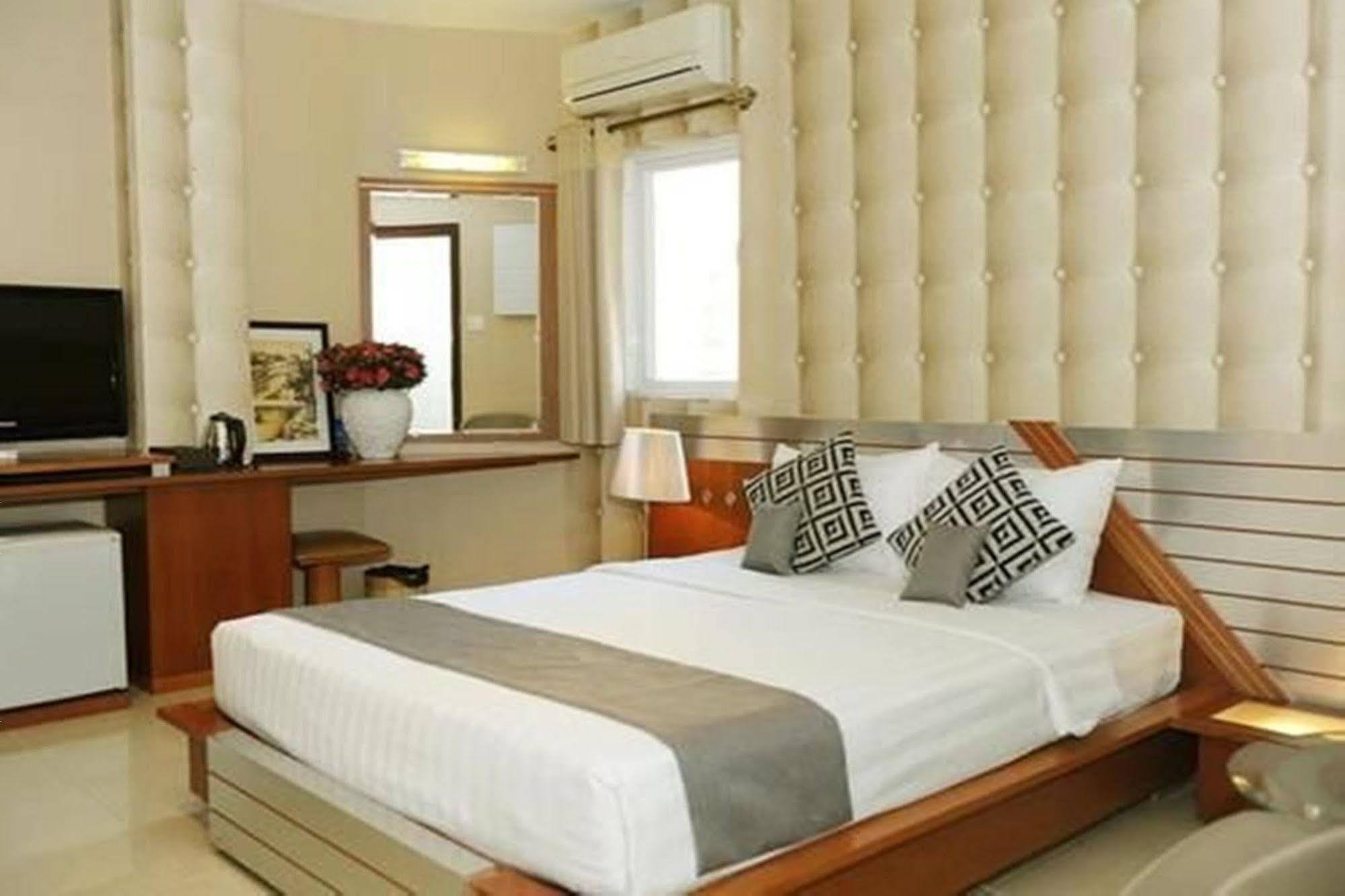 Khách sạn&Căn hộ Thủy Sakura TP. Hồ Chí Minh Ngoại thất bức ảnh