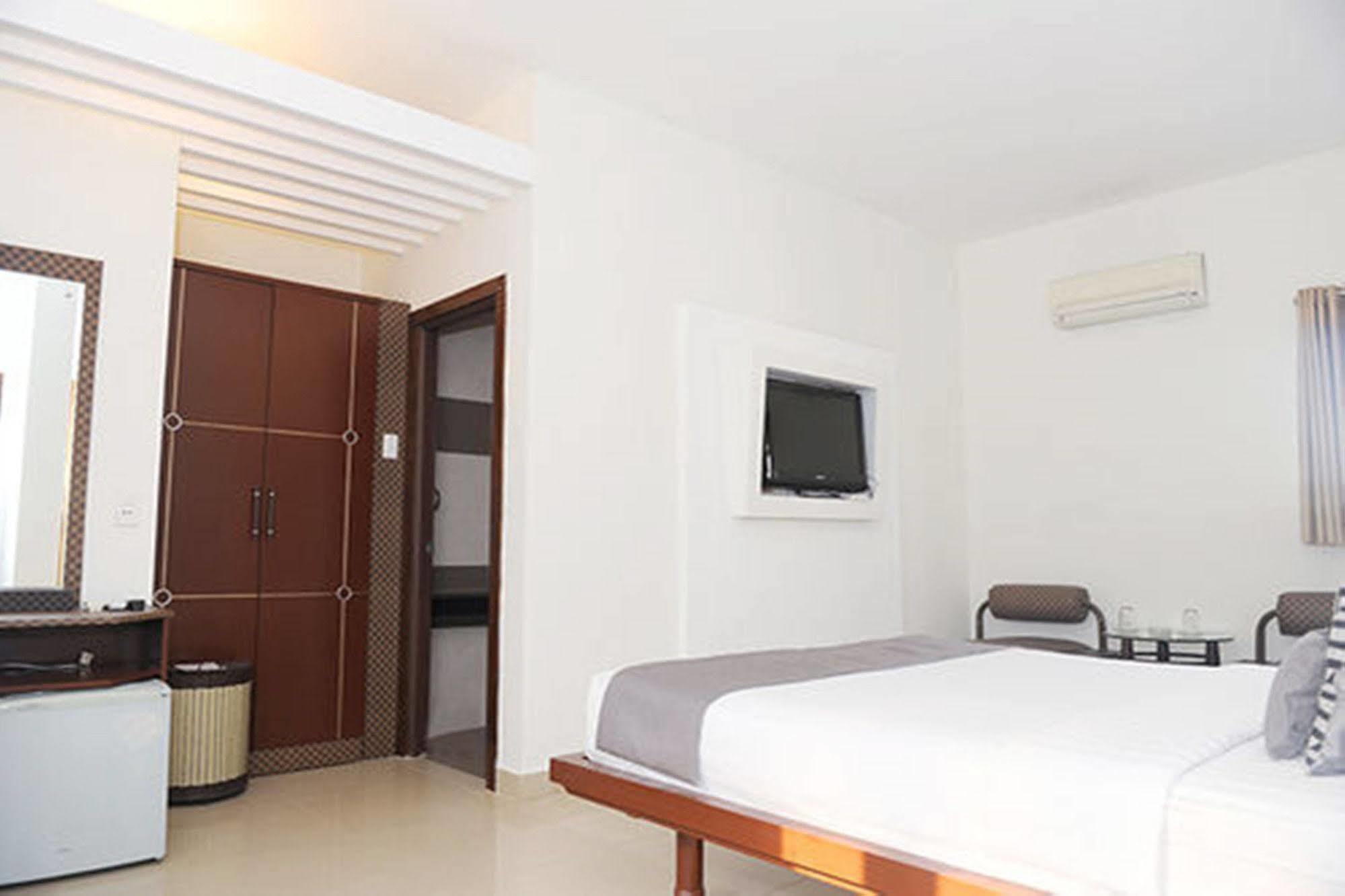 Khách sạn&Căn hộ Thủy Sakura TP. Hồ Chí Minh Ngoại thất bức ảnh