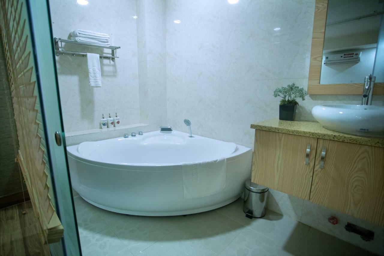 Khách sạn&Căn hộ Thủy Sakura TP. Hồ Chí Minh Ngoại thất bức ảnh